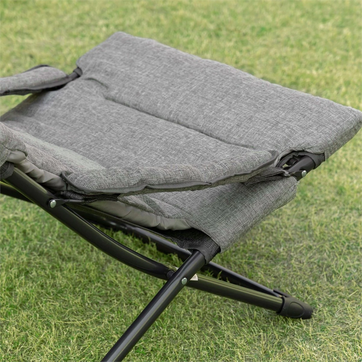 Outsunny 2 En 1 Silla De Camping Plegable Silla De Jardín Portátil Con Cojín Acolchado Extraíble Y Reposabrazos Marco De Acero Para Terraza Playa Exterior 66x94x79 Cm Gris 6 Outsunny 2 En 1 Silla De Camping Plegable Silla De Jardín Portátil Con Cojín Acolchado Extraíble Y Reposabrazos Marco De Acero Para Terraza Playa Exterior 66x94x79 Cm Gris - Imagen 6