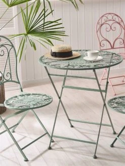Mesa De Jardín De Metal Verde Claro ⌀ 70 Cm TRENTO -Jardin Decoración Shop 9b7fdecce91df504762aa58c59e8bd58f2306e21 01a2f852fb334fbc8c75dad0857294b6