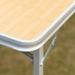 Outsunny Mesa De Camping Plegable Mesa De Picnic Portátil De Aluminio Con Encimera De Madera Y 4 Almohadillas De Pie Multifuncional Para Terraza Jardín Playa 115x85x75 Cm Natural -Jardin Decoración Shop f0a2fca0779a32bb791020eba76b5278af41c72b 587deb686ced49b4a54ee5d961597254